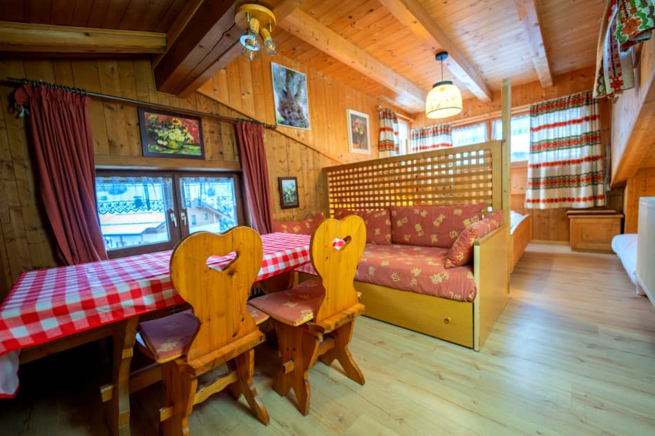 Lustige Hütte